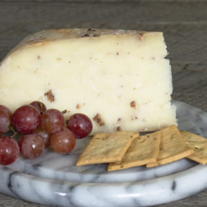 Horseradish Pecan Cheddar